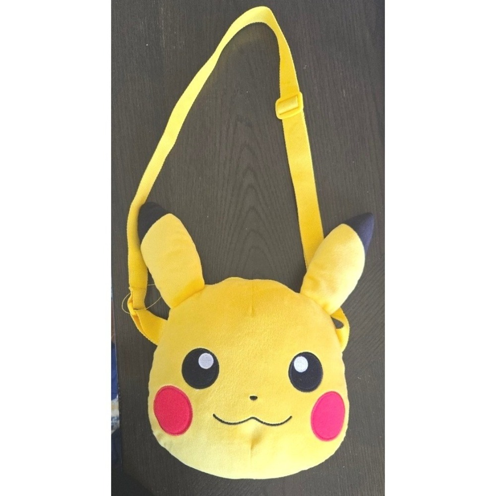 Nintendo Pokémon Pikachu Plush Head Crossbody‎ Bag Adjustable Strap Yellow
